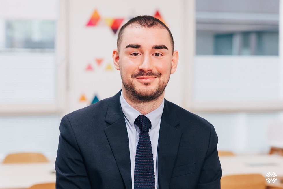 Rencontrez Adrien FRANCOIS, Conseiller Patrimonial - Banque BCP