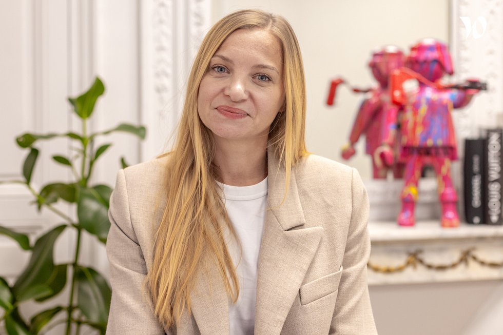 Rencontrez Jennifer, Senior Manager - Adone Conseil