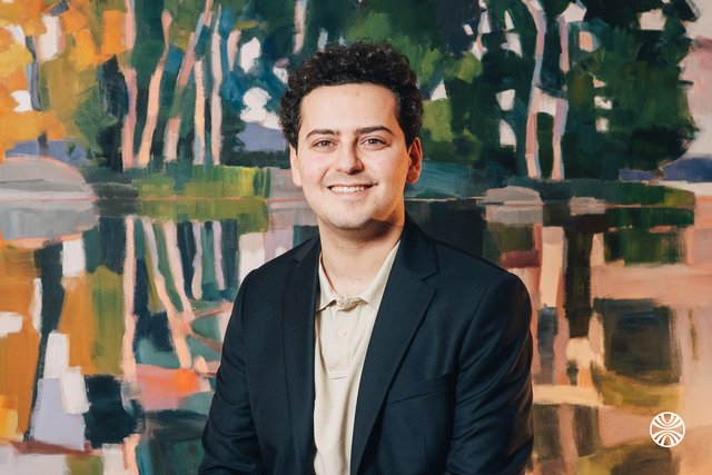 Rencontrez Mathias, Assistant Chargé de recherche - Ithaque Compagnie