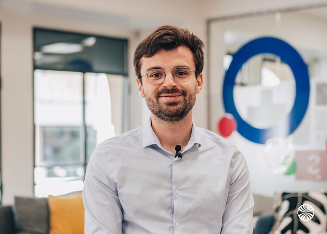 Rencontrez Julien, Business Developer, Helvetic Payroll - freelance.com