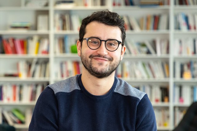 Rencontrez Mehdi, Journaliste Rédacteur Reporter