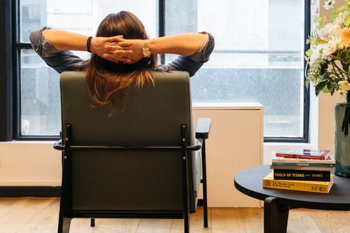 Psycho Boulot : pourquoi devez-vous apprendre à ne rien faire ?