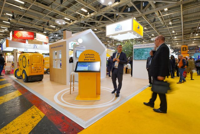 La Poste - Branche Services-Courrier-Colis