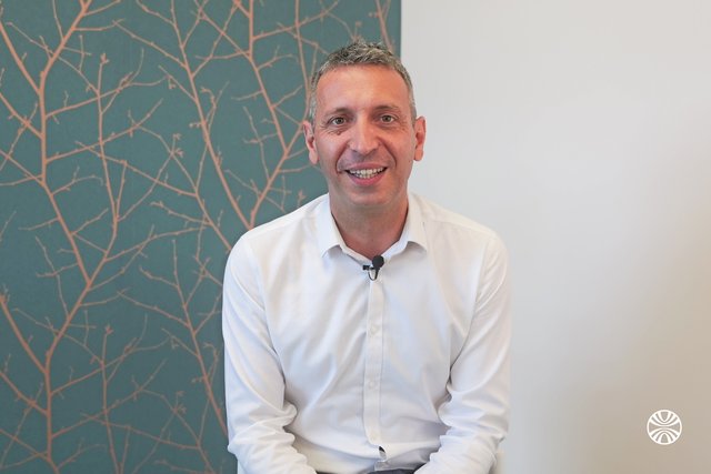 Rencontrez Antoine, Manager Déploiement Retail - WIFIRST