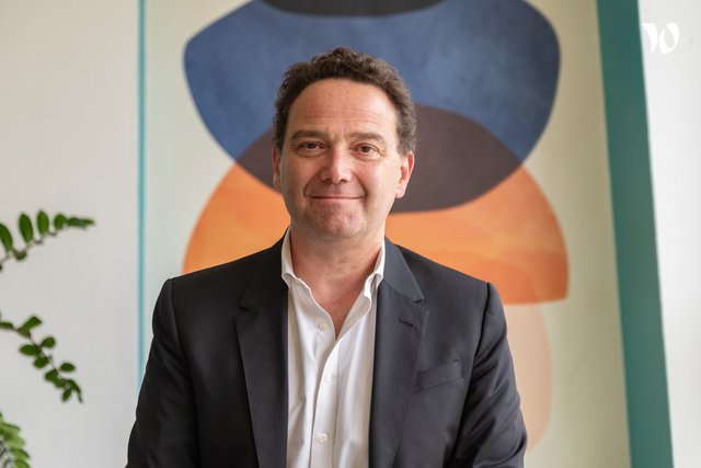Rencontrez Charles, CEO et Co-fondateur - DialOnce