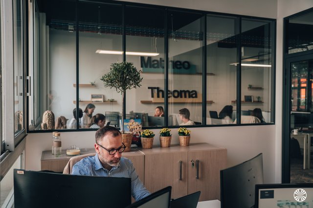 Theoma