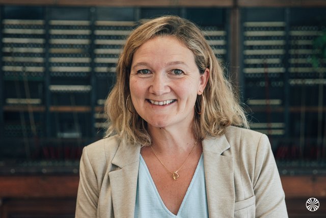 Rencontrez Marie-Laurence, Responsable d'activité Paie et SIRH - SVP