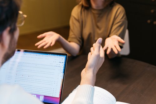 Pour éviter les fins d'entretien d'embauche gênantes, comment conclure ?