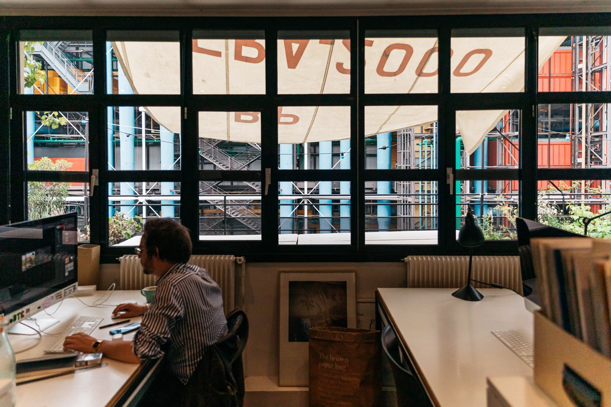 « L'été où... je suis restée au bureau. » Témoignage