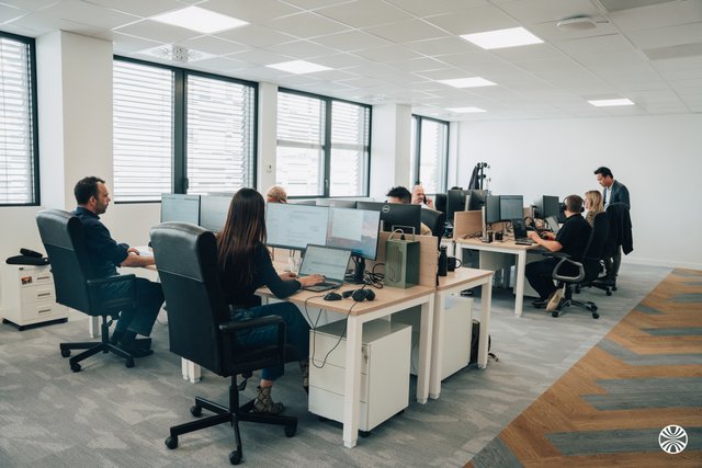 UXCO Group - Ecla & UXCO Student