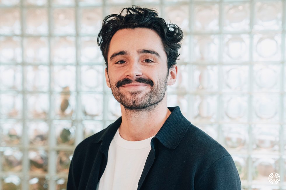 Rencontrez Thibaud, Responsable des partenariats établissements - Neosilver