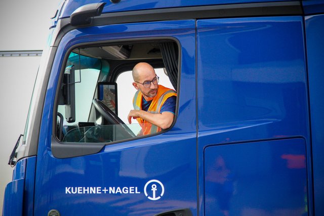 KUEHNE+NAGEL