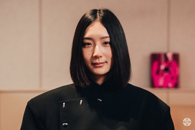 Rencontrez Ran, Directrice artistique - Helmut Agency x Production