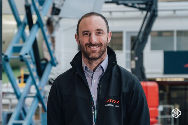 Rencontrez Maxime, Responsable relation Client - ATR