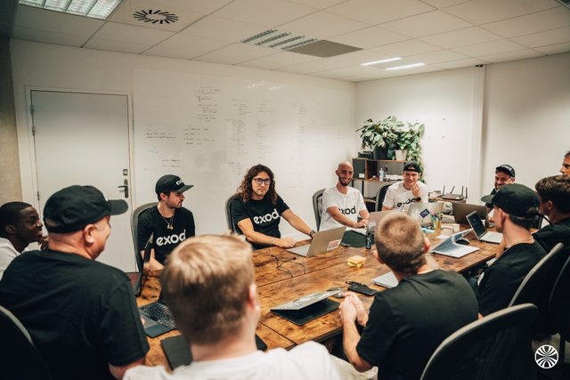 Exod - Your personal leisurer