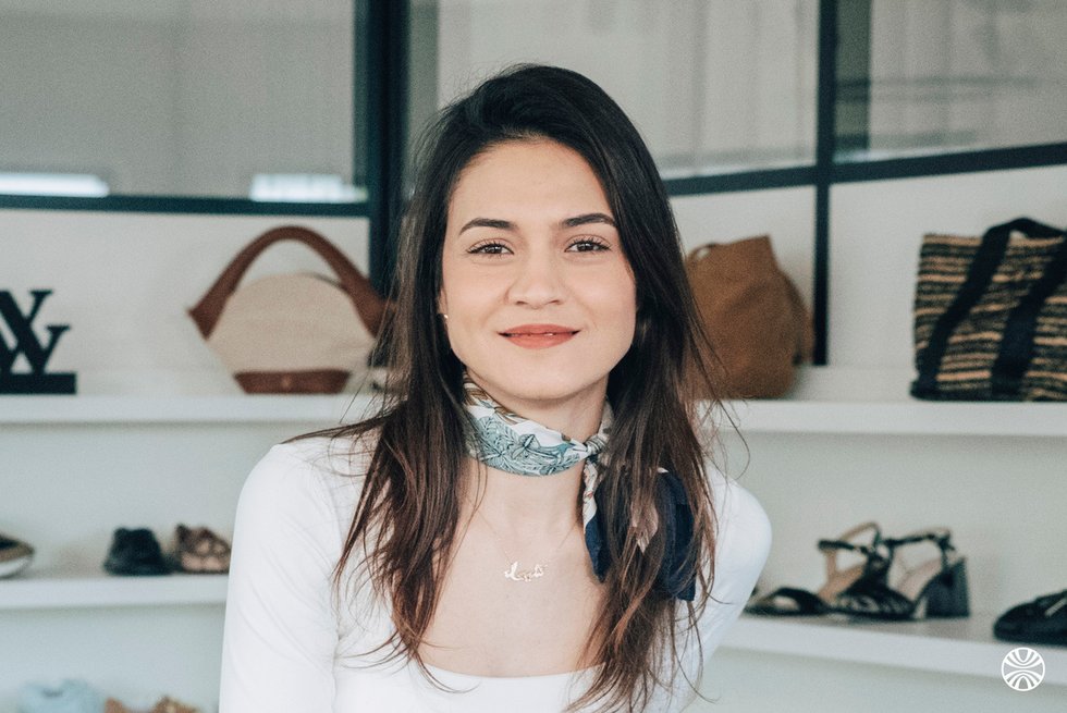 Rencontrez Chaima, Chargée d'Administration des Ventes - Vanessa Wu