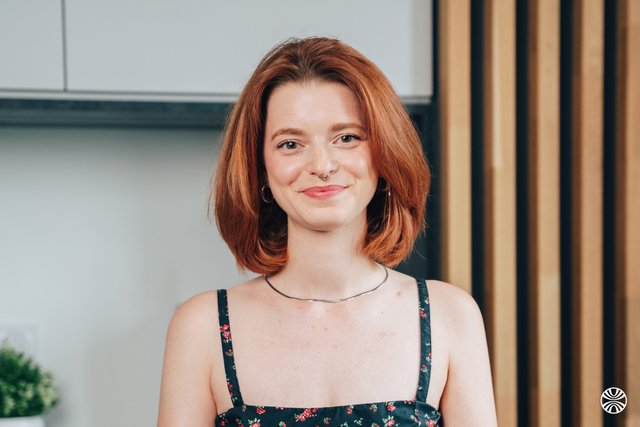 Meet Cécile, Chargé de Supports Clients B2B - Groupe Brakson (Chargemap, Mister EV, Saabre)