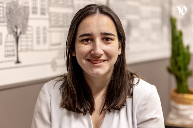 Rencontrez Clara, Consultante - Hector Advisory