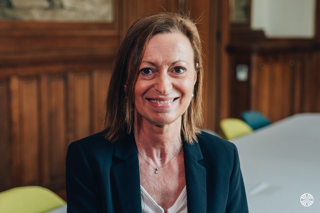 Rencontrez Marie-Hélène, RRH - Dentons