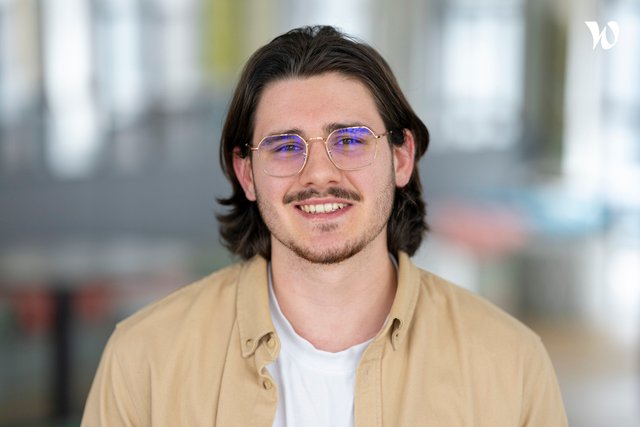 Rencontrez César, Développeur full stack - HelloCSE