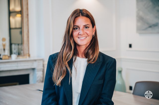 Rencontrez Julia, Juriste Corporate Senior - CPA