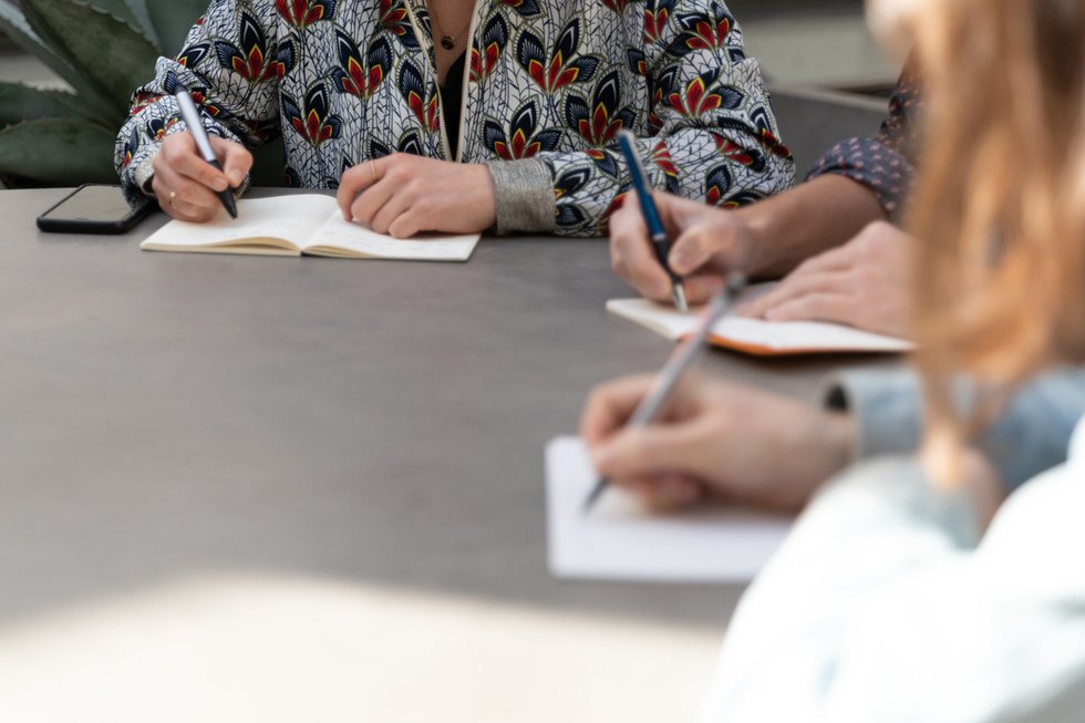 Le brainstorming est contre-productif : et si on passait à l’écrit ?