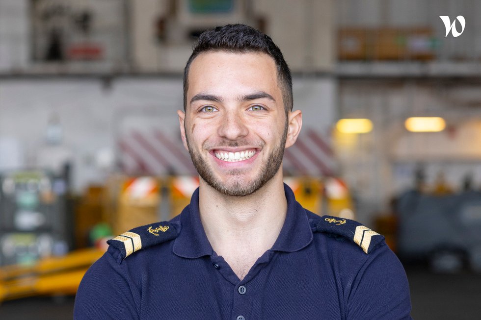 Rencontrez le second-maître Grégory, technicien aéronautique porteur - Marine nationale