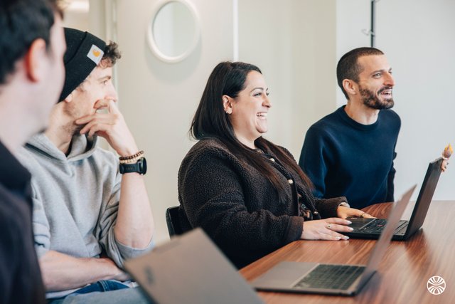 YOUSIGN (soon-to-be YOUTRUST)