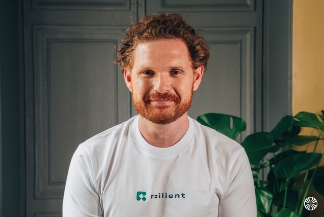 Rencontrez Yoann, Head of Sales - Rzilient