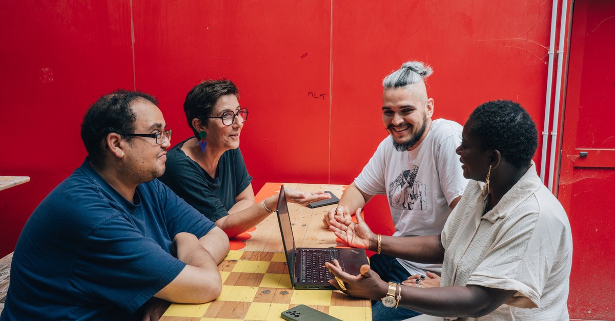 Directeur·rice du pôle support et finances - Plateau Urbain - CDI à Paris