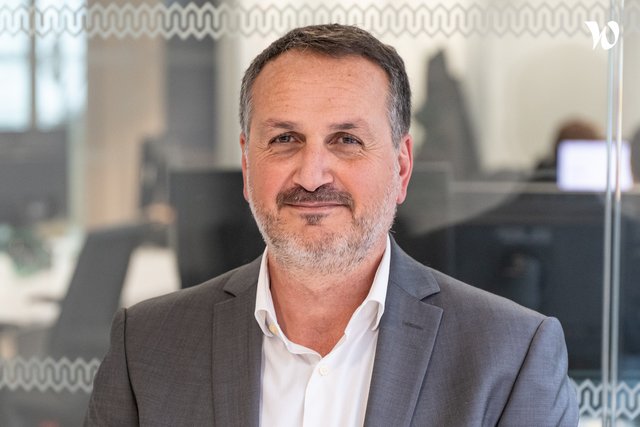 Rencontrez John, Président et fondateur - Lexem