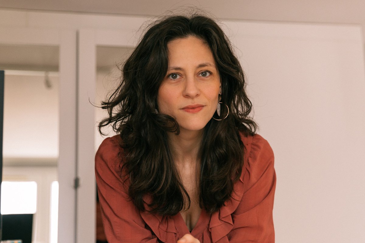 Roxane Dejours : le surmenage participe à la formation des cadres