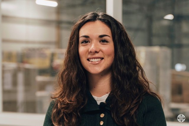 Rencontrez Romane, Assistante Commerciale - Nanotera