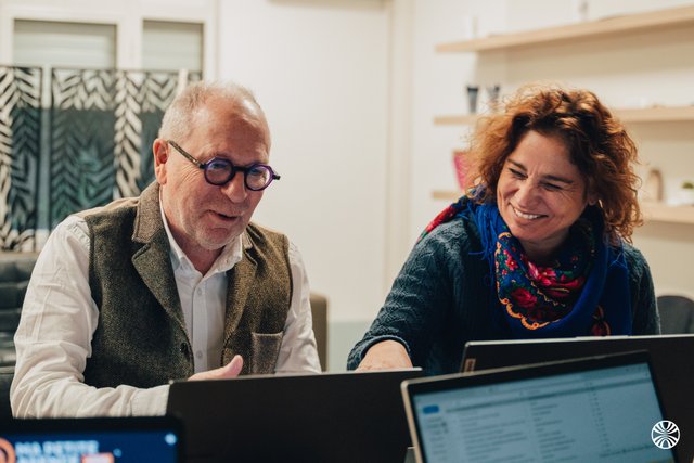 AK ASSOCIES - MAPETITEAGENCE.COM