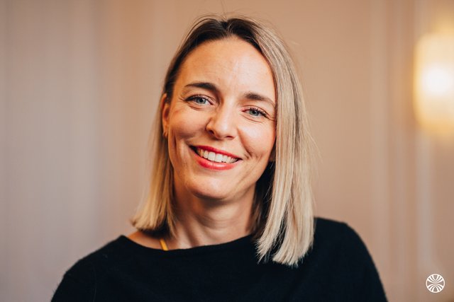 Rencontrez Julie, Head of People - Gens de Confiance