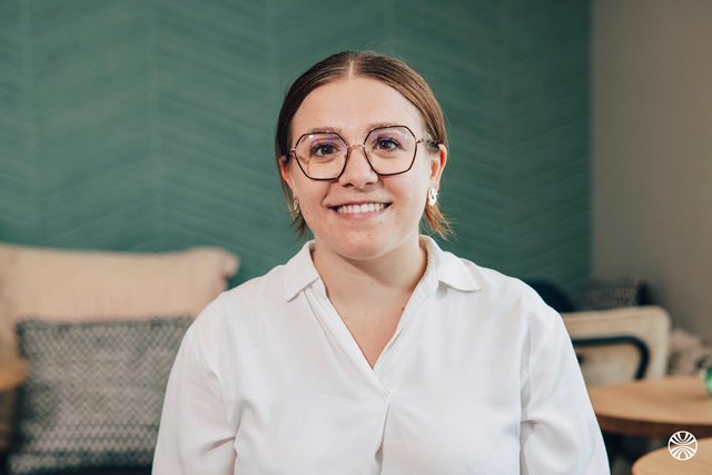 Rencontrez Lucie, Revenue Manager - Emeraude Hotels