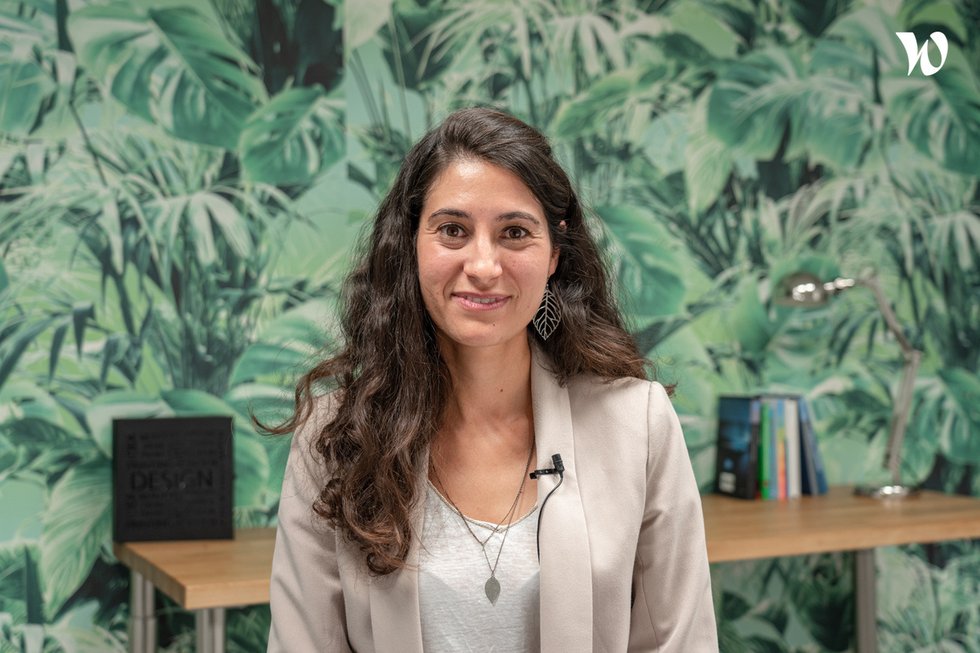 Rencontrez Julie, Product Manager - Sofacto devient Frisbii