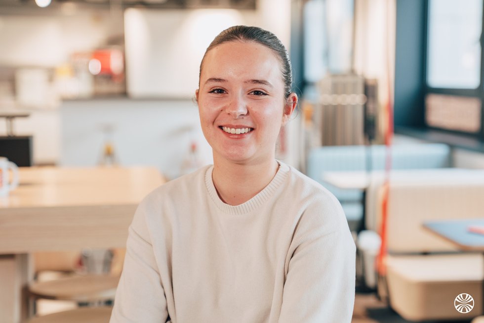 Rencontrez Julia, Assistante Chargée Média - Burger King France