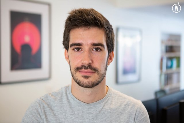 Rencontrez Aurélien, Directeur de Création - unflux