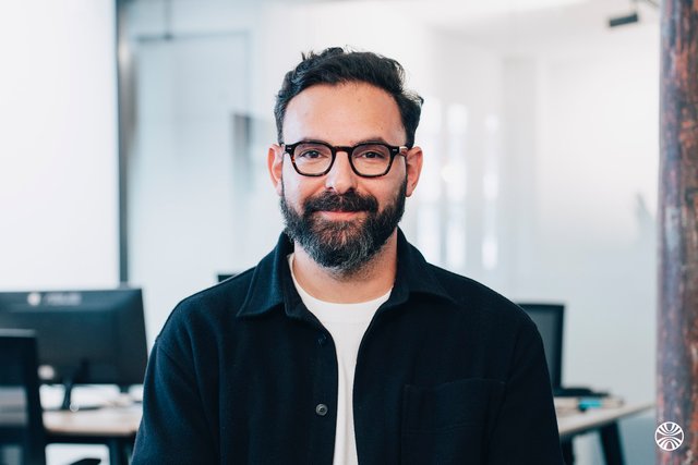 Découvrez Stockoss avec Laurent, Fondateur et CEO - Stockoss