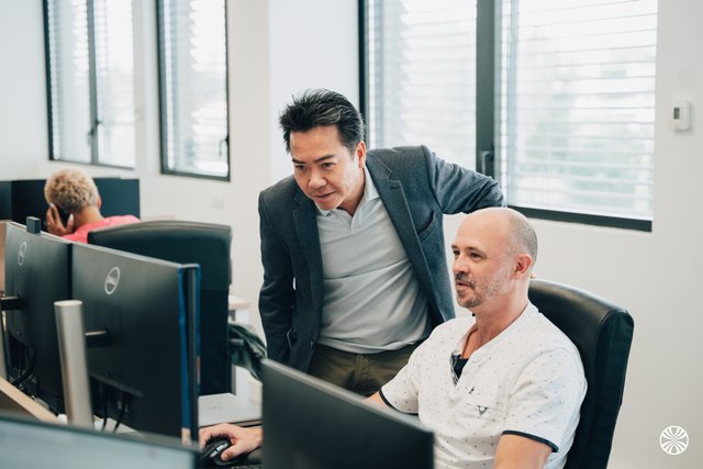 UXCO Group - Ecla & UXCO Student