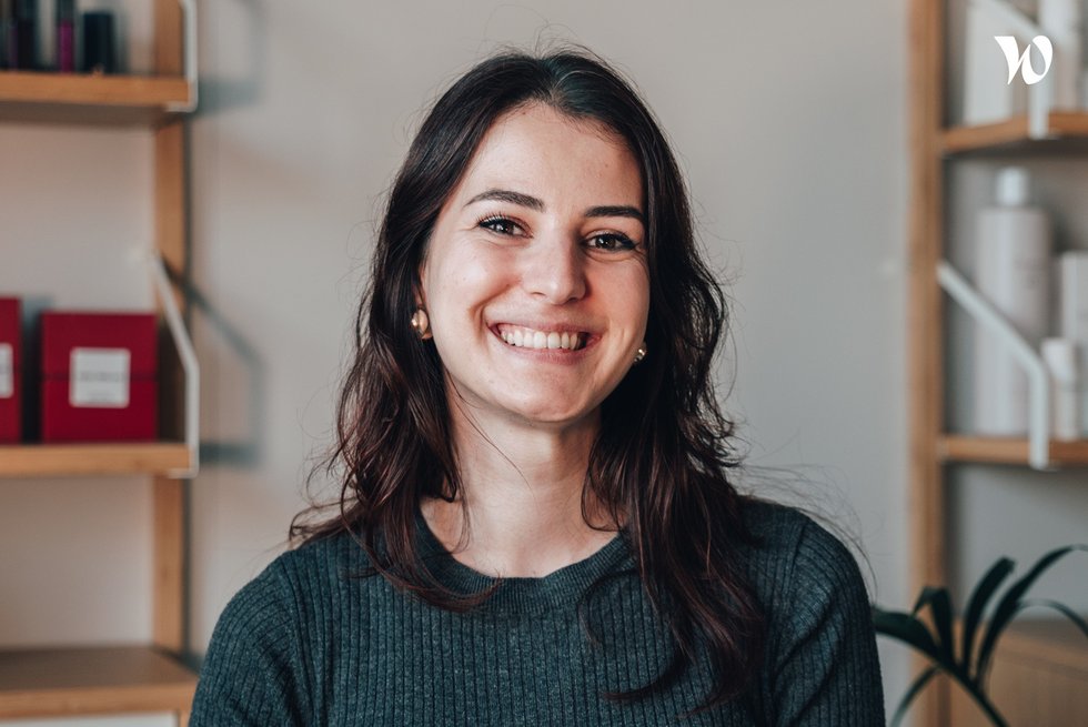 Rencontrez Clara, Chargée d’affaires réglementaires - FRANCELAB