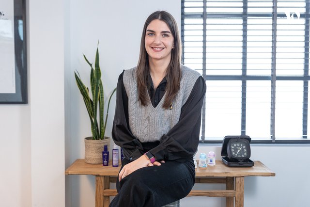 Rencontrez Laura, Account Manager - ATELIER 15
