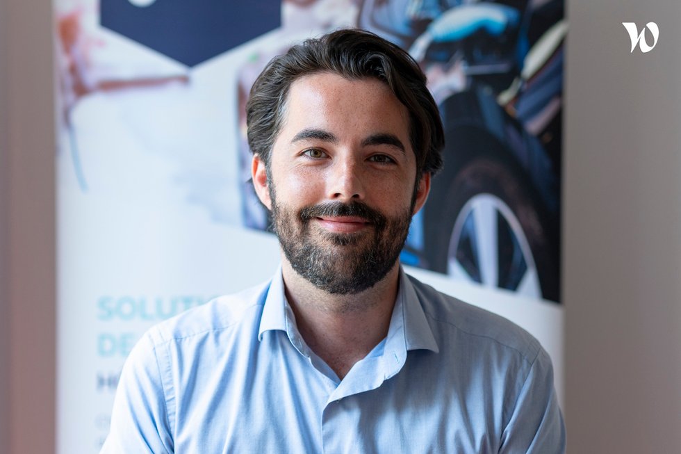 Rencontrez François, Responsable des Partenariats - ChargeGuru