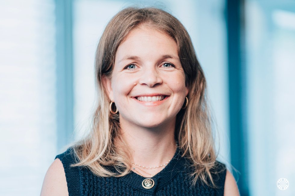 Rencontrez Anne-Charlotte, RRH - EXEIS Conseil