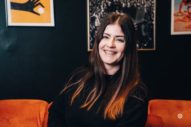 Rencontrez Hélène, Directrice d'exploitation - Paris Entertainment Company