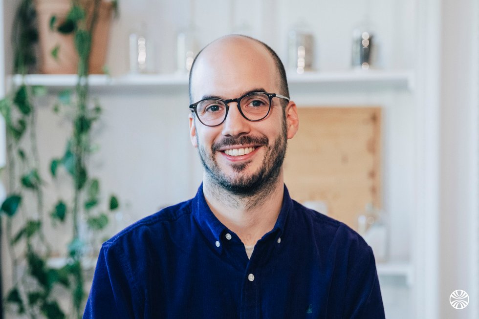 Rencontrez Elliott, Directeur des Opérations - Fairly Made