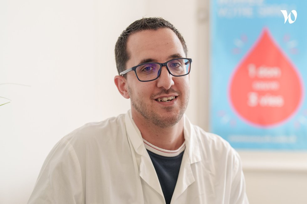 Rencontrez Sylvain, Technicien de Laboratoire - Etablissement français du sang