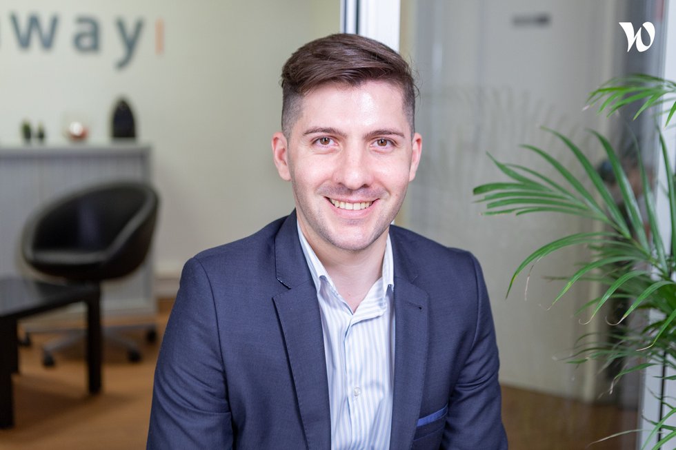 Rencontrez Cristian, Consultant Fonctionnel ERP Finance - Ataway France