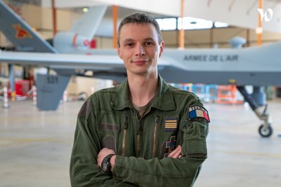 Rencontrez Commandant Benjamin, Pilote de drone